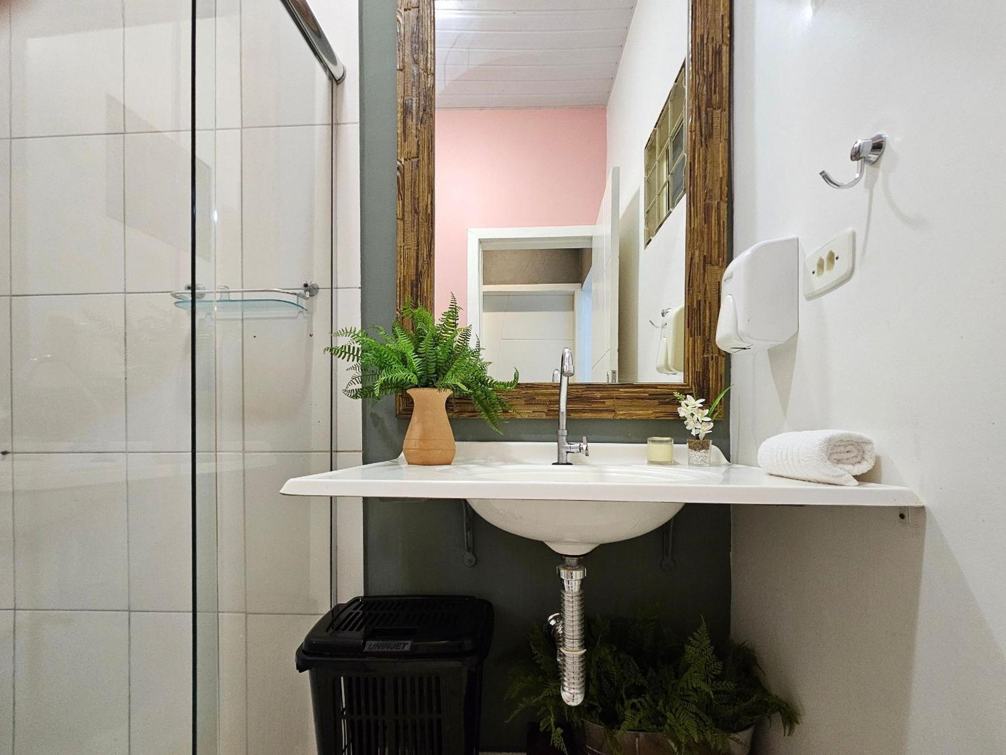 Casa Donnaju Prox Avenida Cataratas Foz do Iguaçu